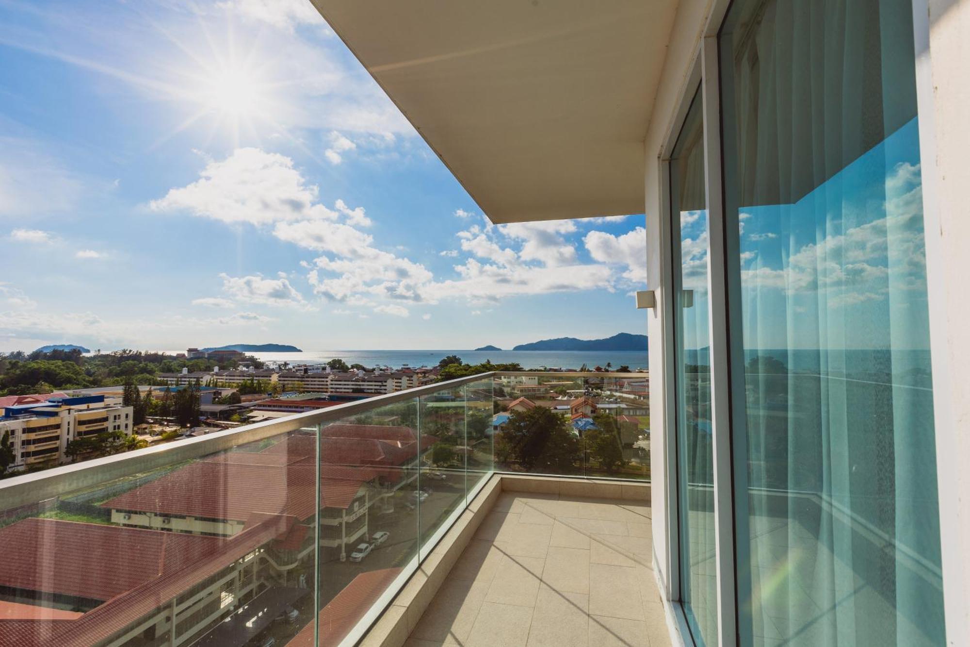 Queensland Suites At Aru Suites, Kota Kinabalu Exterior photo